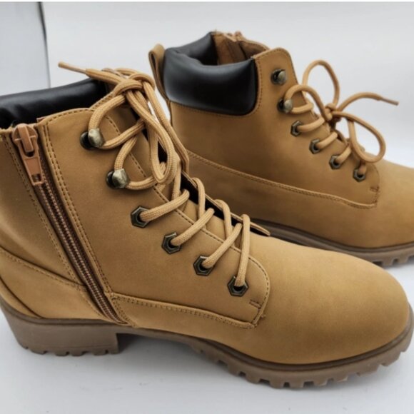 Madden Girl FFLYJ101 Tan Combat Boots Women’s 9 Lace-Up Side Zip Chunky Heel - Picture 10 of 15